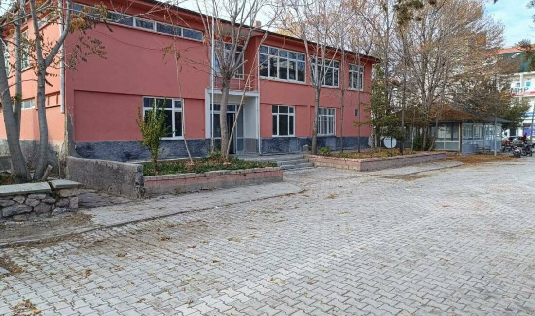 Eskil’de sporun ve özellikle futbolun gelişimine yönelik örnek bir adım