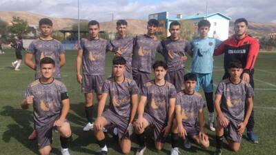 Aksaray U18 Ligi genç futbolcuların sahadaki performanslarıyla renklenirken, ilk haftalar