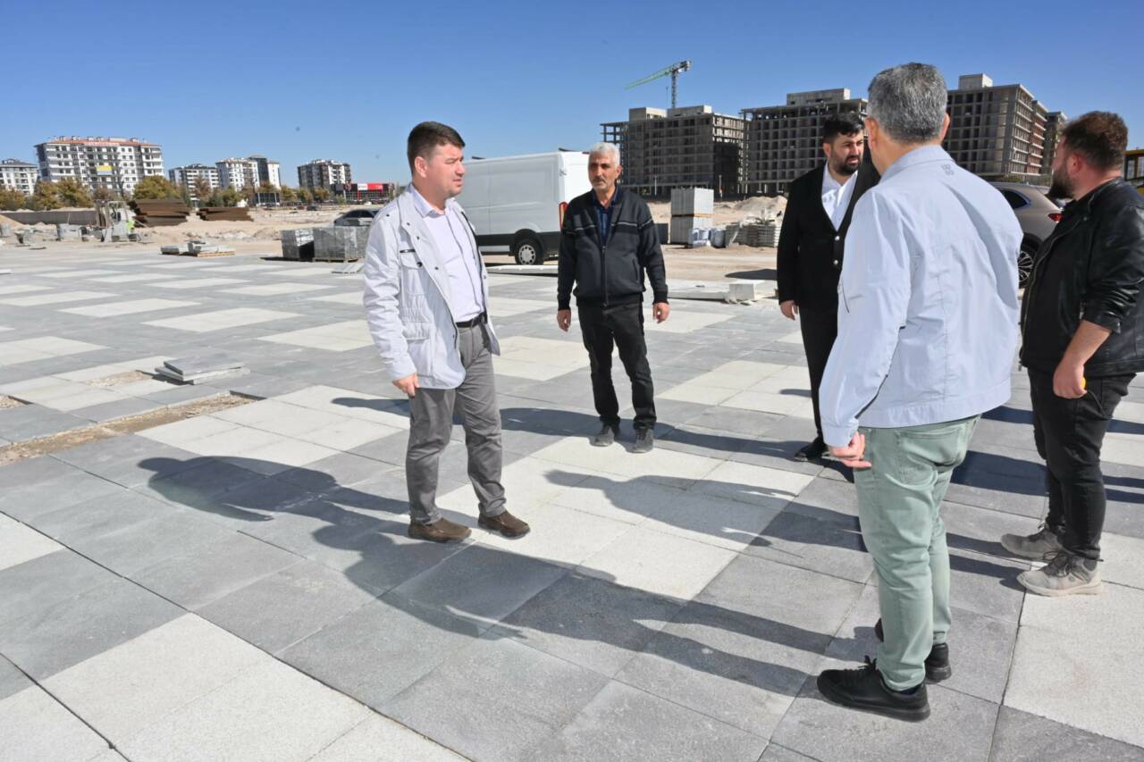 Aksaray Belediyesinin yapımını sürdürdüğü Yeni Belediye Hizmet Binası projesinde sona