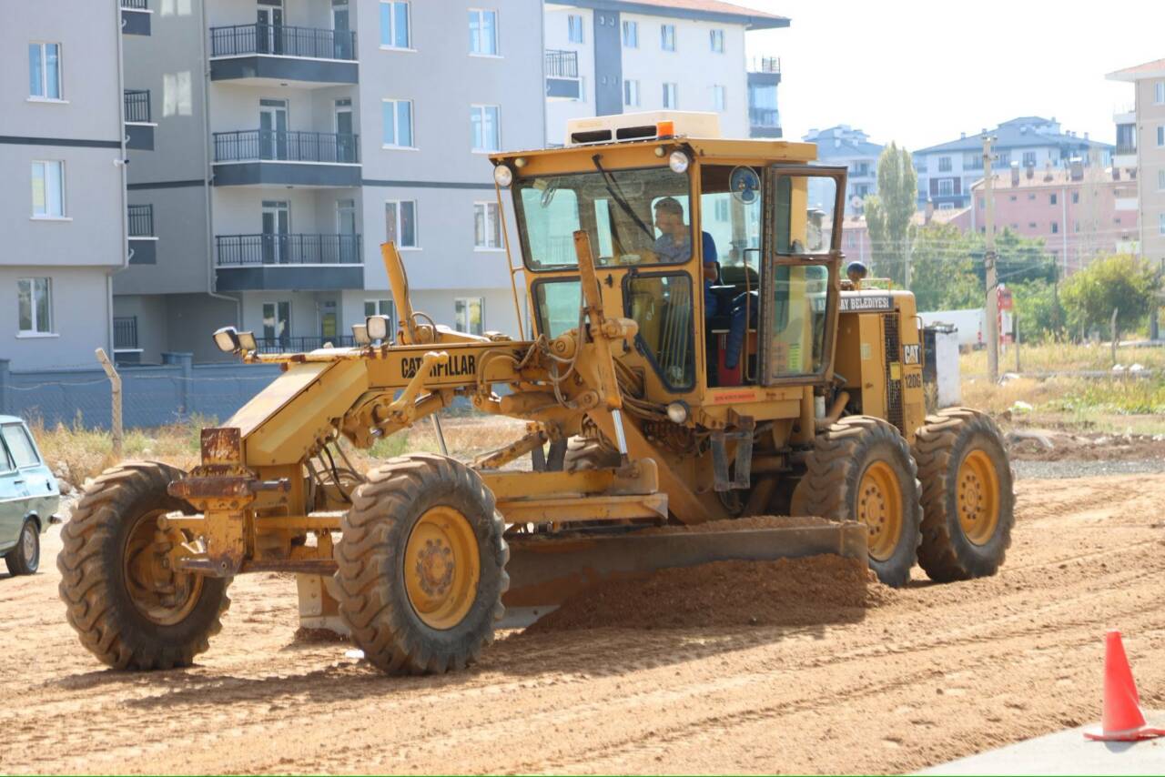 Aksaray Belediyesi, kent genelinde sürdürülen altyapı güçlendirme çalışmaları kapsamında Tacin