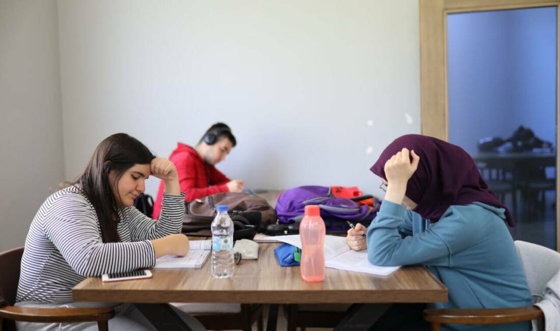 Aksaray Belediyesi'nin Fatih Mahallesi’ndeki Karabağ Tematik Parkı içerisinde hizmete sunduğu