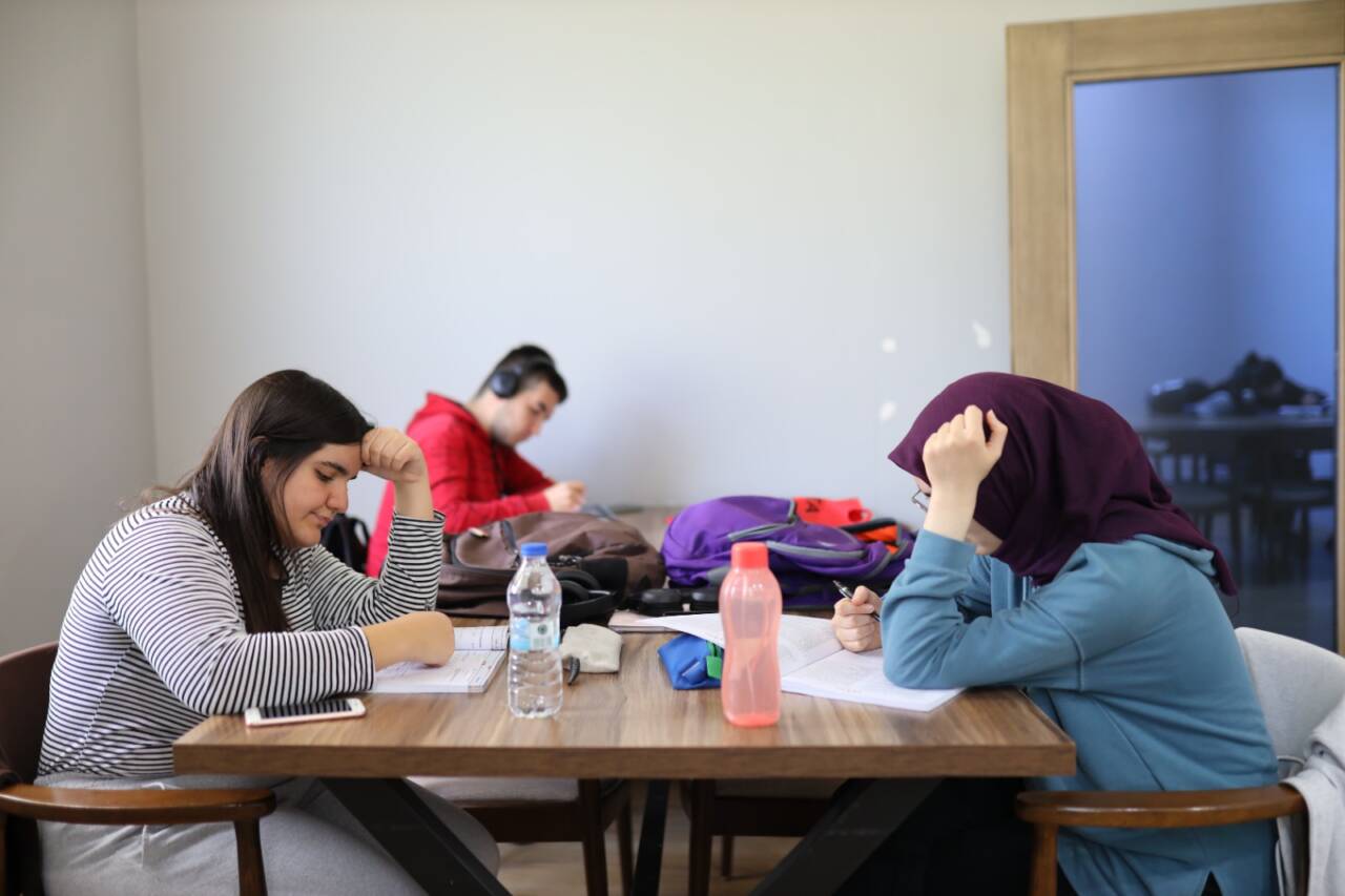 Aksaray Belediyesi'nin Fatih Mahallesi’ndeki Karabağ Tematik Parkı içerisinde hizmete sunduğu