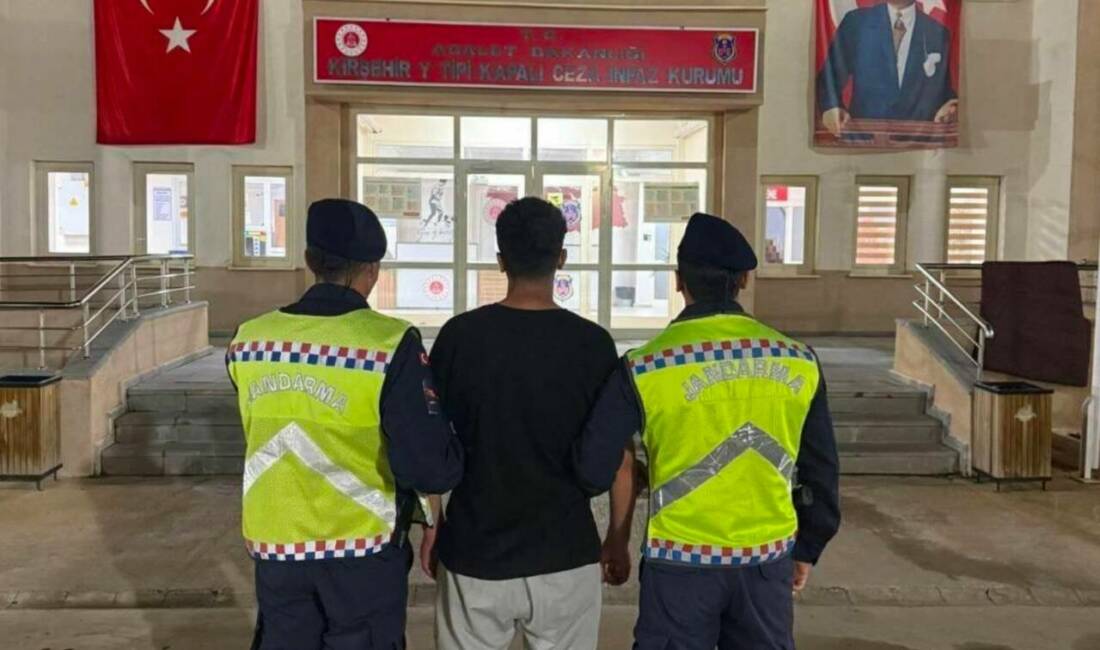 Kırşehir'de jandarma ekiplerince müdahale edilen bir trafik kazasında, 10 yıl