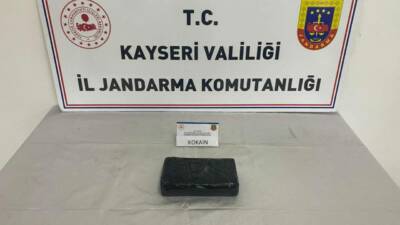 Kayseri'de İl Jandarma Komutanlığı tarafından düzenlenen operasyonda 1 kilo 200