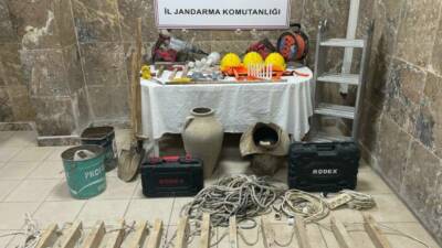 Nevşehir'in Ürgüp ilçesinde İl Jandarma Komutanlığı ekipleri tarafından düzenlenen operasyonda,