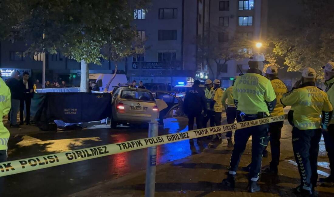 Konya'nın merkez Selçuklu ilçesinde yaşanan olayda otomobil yayaya çarpı. Kazada