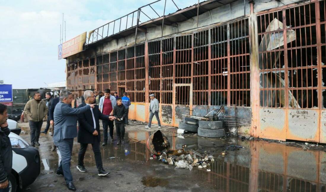 Konya'nın Ereğli ilçesinde yaşanan olayda Yeni Sanayi Sitesi karşısında yangın