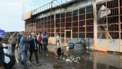 Konya'nın Ereğli ilçesinde yaşanan olayda Yeni Sanayi Sitesi karşısında yangın