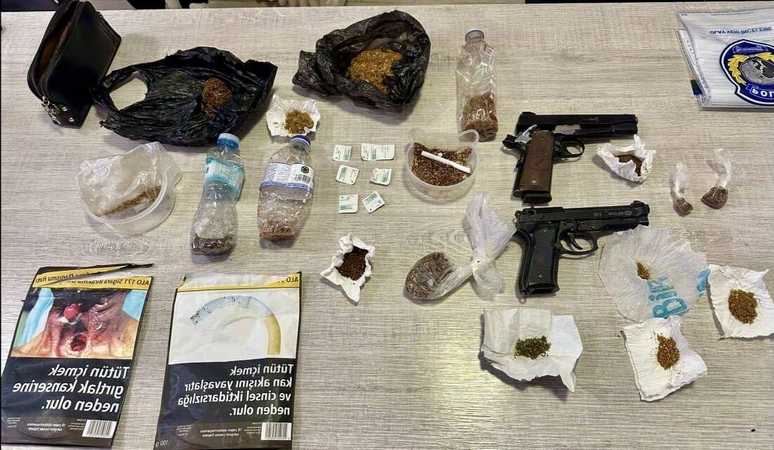 Konya'nın Cihanbeyli ilçesinde Emniyet Müdürlüğü ekipleri tarafından uyuşturucuyla yakalanan zanlı