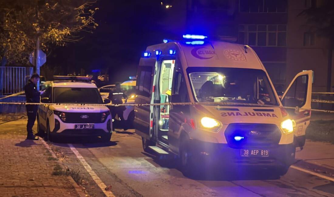 Kayseri'de yaşanan acı olayda kocası tarafından bıçaklanan kadın yaşamını yitirdi.