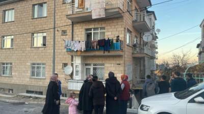 Nevşehir'de meydana gelen olayda bir apartmanın bodrum katında yangın çıktı.