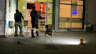 Konya'da yaşanan olayda husumetli şahıslar arasında silahlı kavga çıktı. Çıkan