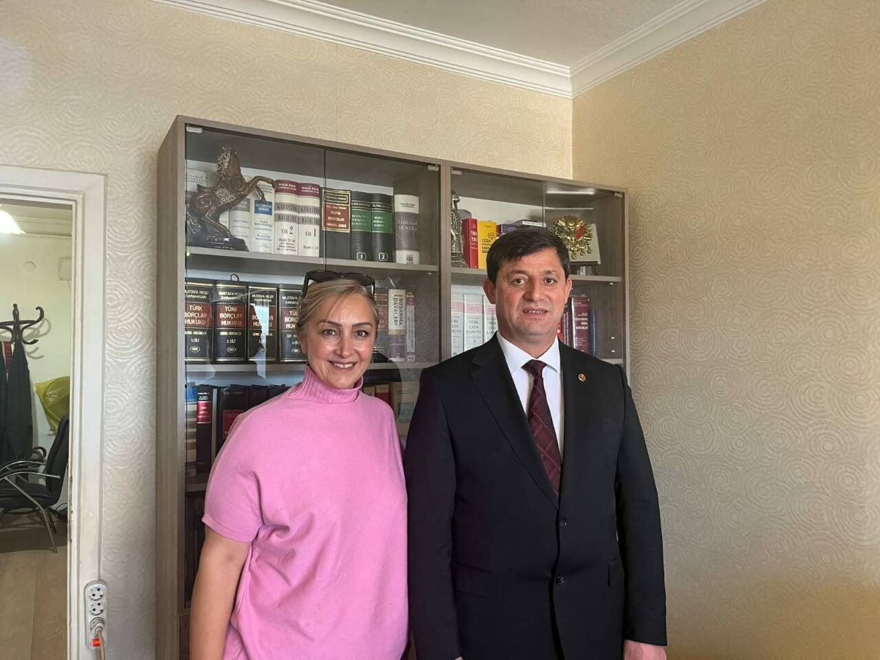 Aksaray Baro Başkanı Av. Erçin Mevlüt Düzgün, Baro üyesi Av.