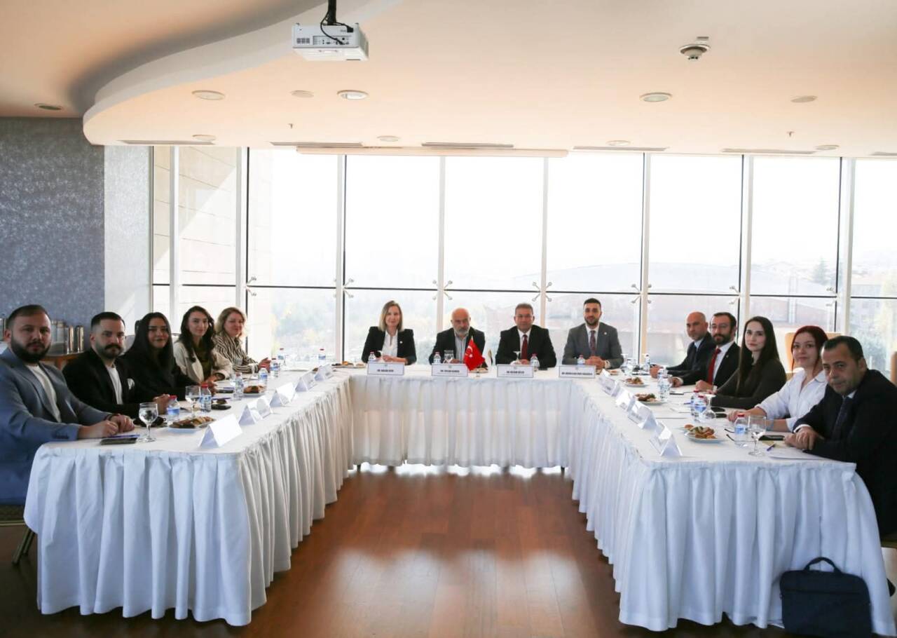 Aksaray Barosu Genç Avukatlar Komisyonu Başkanı ve Türkiye Barolar Birliği