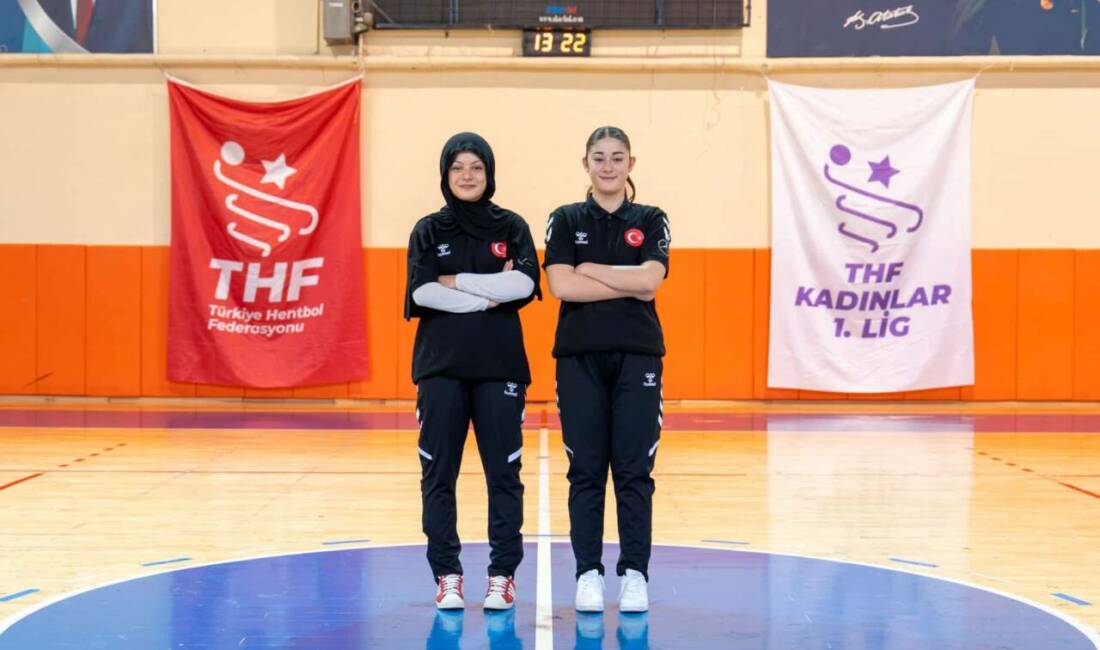 Aksaray Belediyespor Hentbol Takımı’nın üç genç oyuncusu, U-17 Milli Takımında