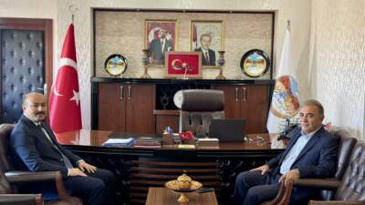 Güzelyurt Belediye Başkanı Ünal Demircioğlu, ilçeye yeni atanan Kaymakam Süleyman