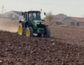 Aksaray’da kuraklığın etkilerini derinden hisseden üreticiler, son günlerde mazot fiyatlarında