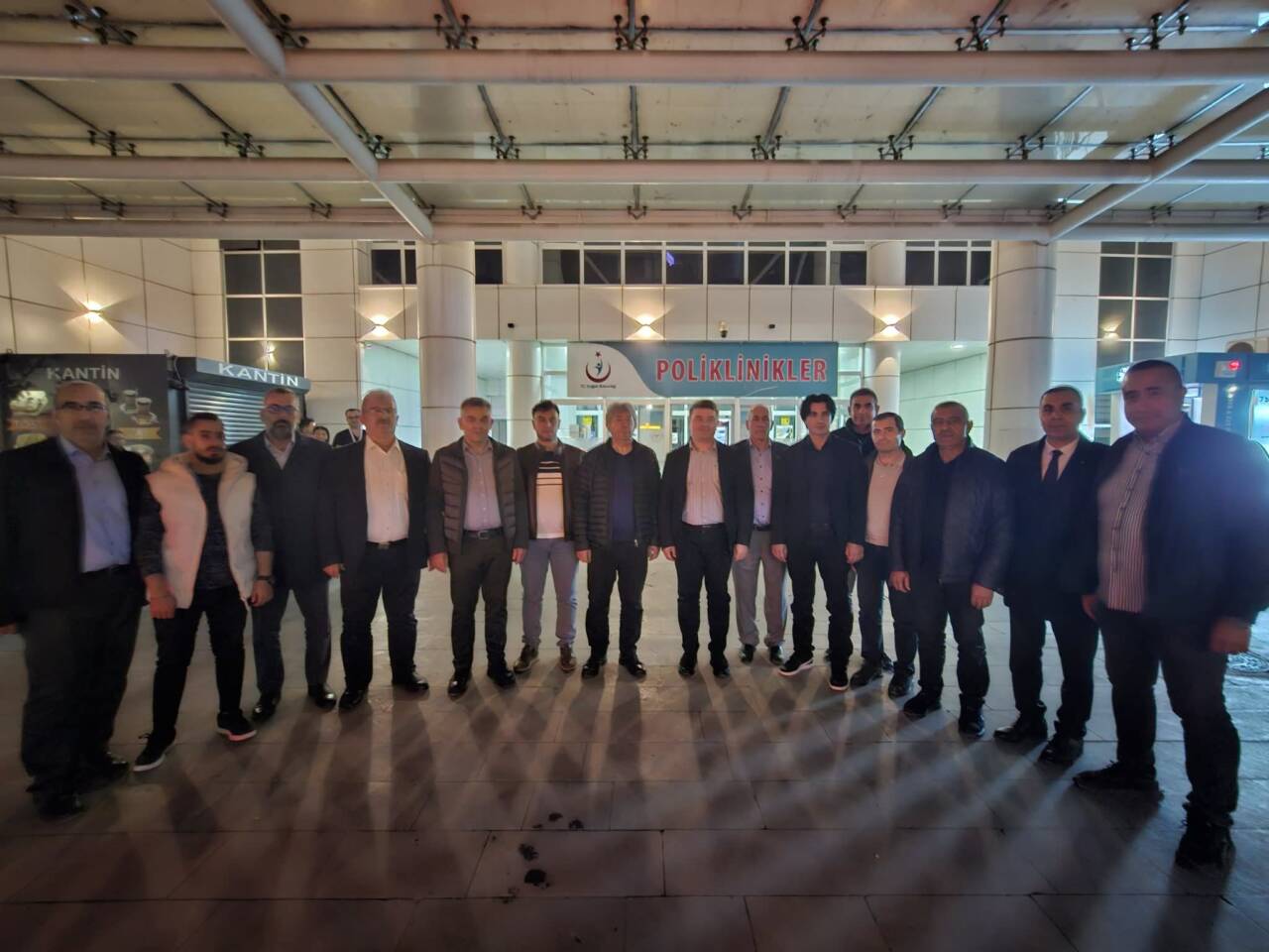 Aksaray Belediye Başkanı Evren Dinçer, hastanede tedavisi süren Topakkaya Belediye