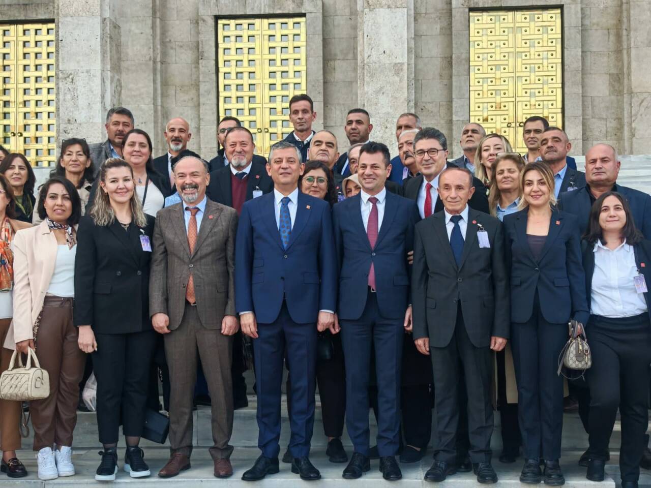 CHP Aksaray örgütü, il ve ilçe yöneticileriyle birlikte parti grup