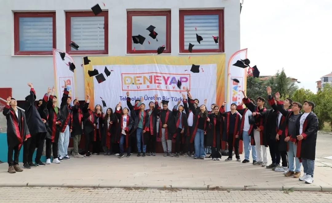 Aksaray Gençlik ve Spor İl Müdürlüğü tarafından düzenlenen törenle Deneyap