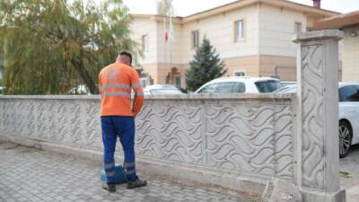 Aksaray Belediyesi, şehir genelinde yürüttüğü çevre temizliği çalışmalarını Kılıçaslan Mahallesi’nde