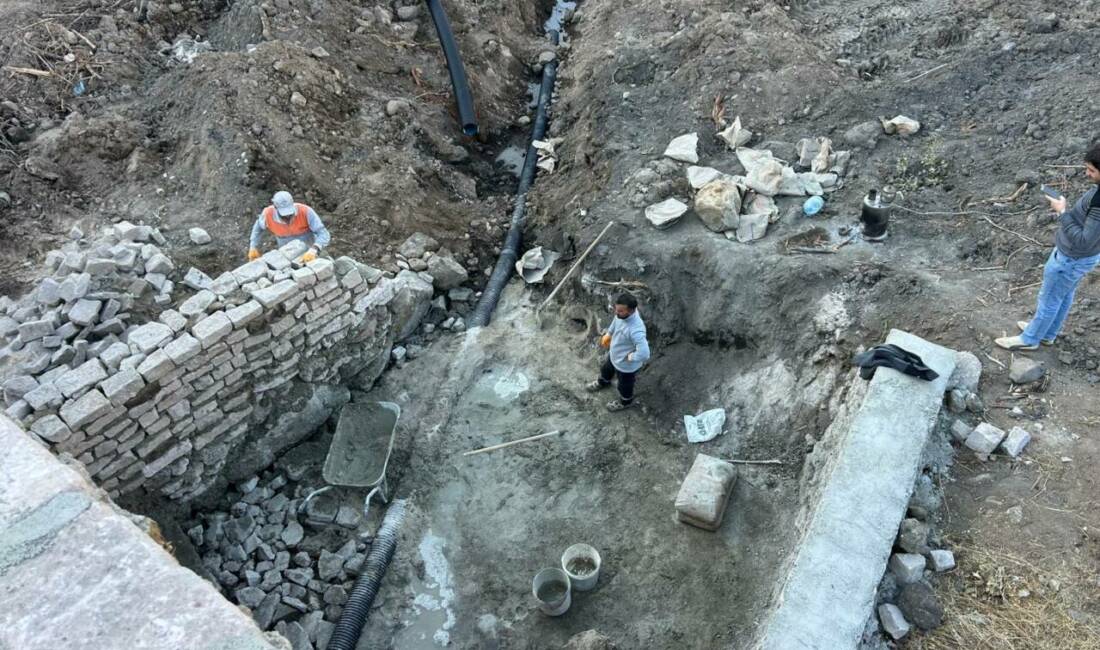 Güzelyurt Belediyesi ekipleri, ilçenin tarihi dokusunu koruma ve turizme kazandırma