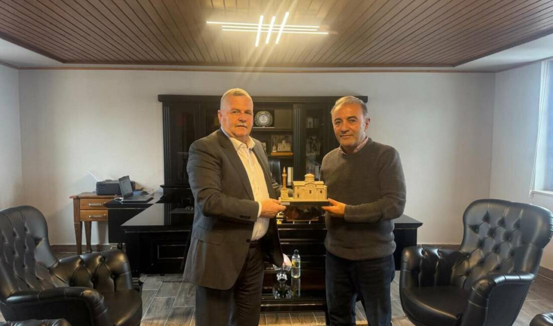 Güzelyurt Belediye Başkanı Ünal Demircioğlu, Yalova’nın Armutlu Belediye Başkanı Cengiz
