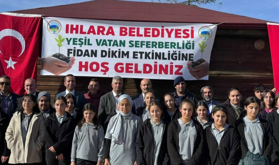 Güzelyurt’ta Yeşil Vatan seferberliği kapsamında düzenlenen fidan dikim etkinliğinde Kaymakam