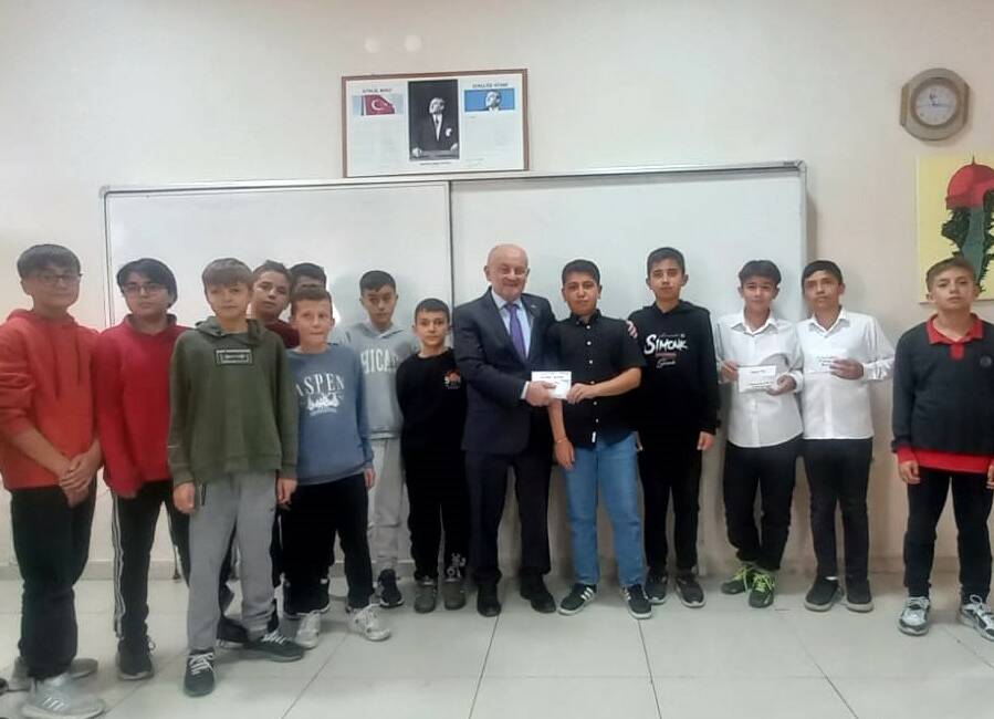 Aksaray’da hafızlık eğitimi alan Cemaleddin Aksarayi Hafızlık Kur’an Kursu öğrencileri,