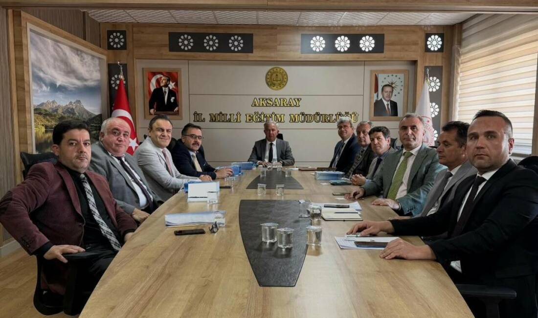 Aksaray İl Milli Eğitim Müdürü Metin Alpaslan başkanlığında, İl Milli