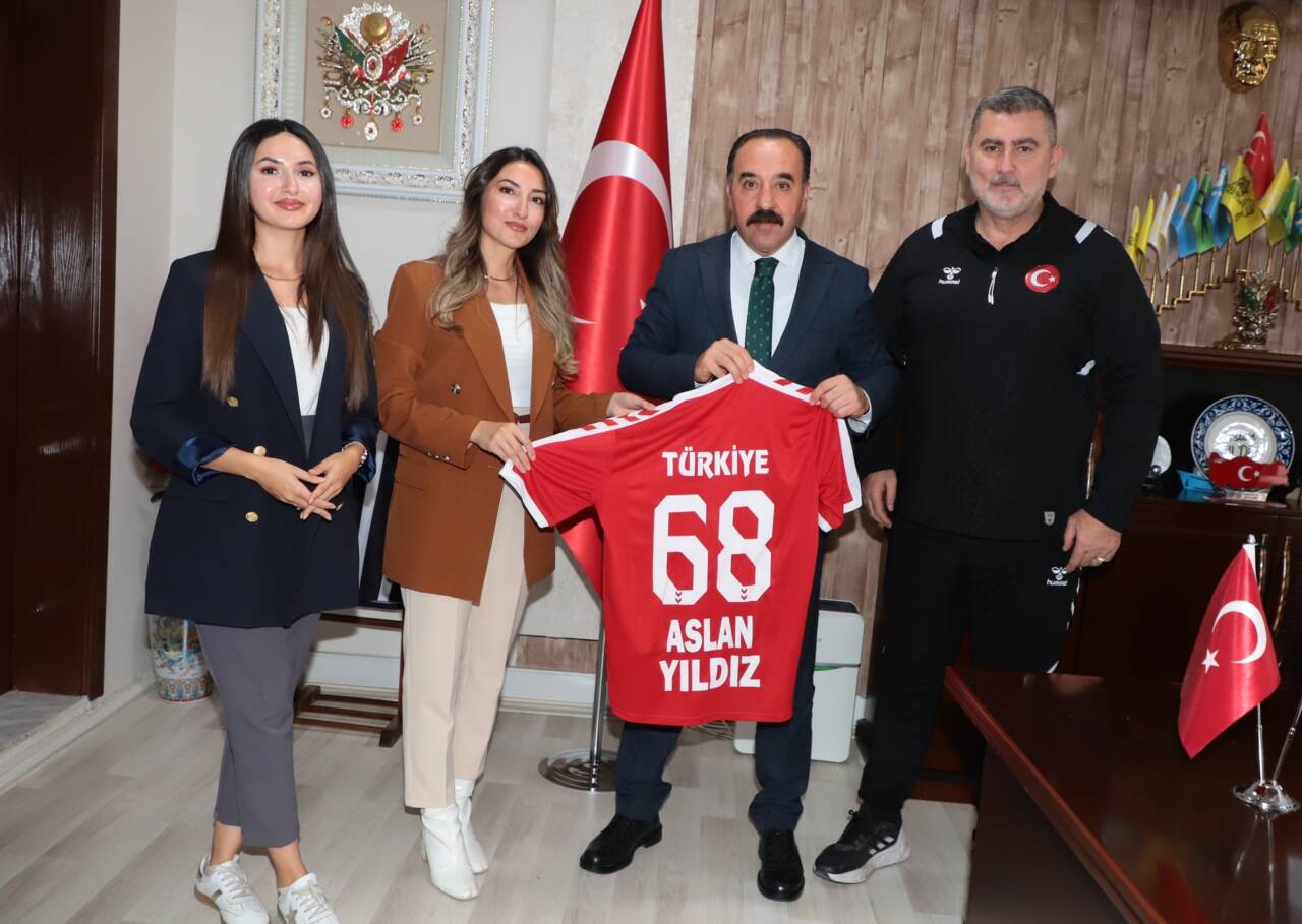 Türkiye Hentbol Federasyonu Genel Koordinatörü Serdar Eler, Yönetim Kurulu Üyesi