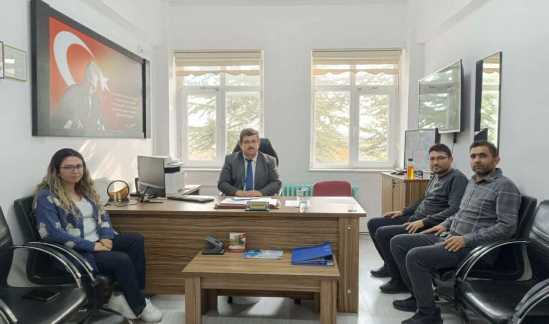 Ağaçören İlçe Millî Eğitim Müdürü Deniz Arslan, ilçede eğitim faaliyetlerini