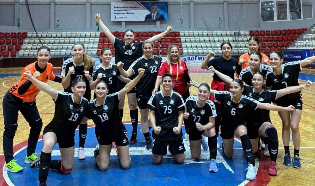 Aksaray Belediyespor Kadın Hentbol Takımı, deplasmanda İzmir BŞB’yi 30-18 mağlup