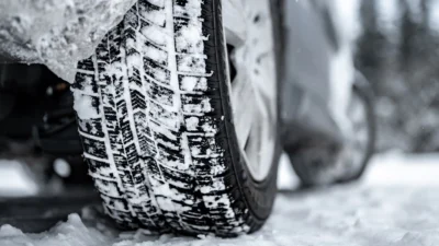 Ticari araçlarda 15 Kasım’dan itibaren kış lastiği zorunlu olacak. Kurala