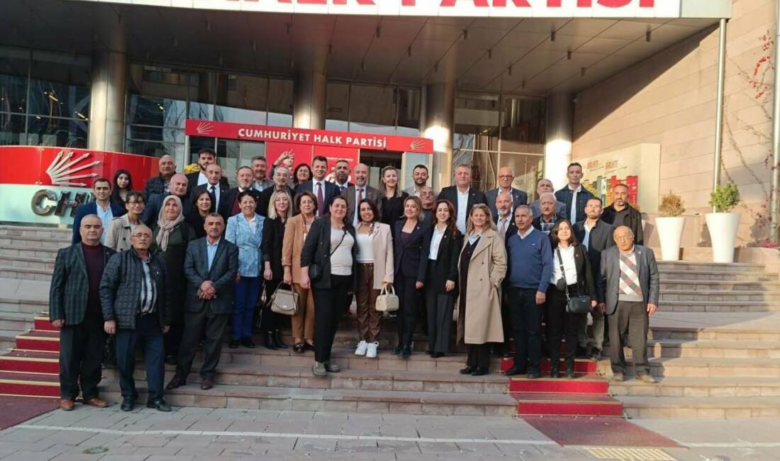 Cumhuriyet Halk Partisi Aksaray İl Başkanı Bilal Özdemir, gazetecilerin “hayırlı