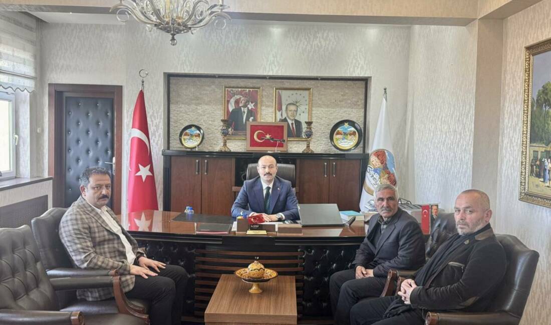 Güzelyurt Esnaf Sanatkarlar ve Şoförler Odası Başkanı Beytullah Andıç, yönetim