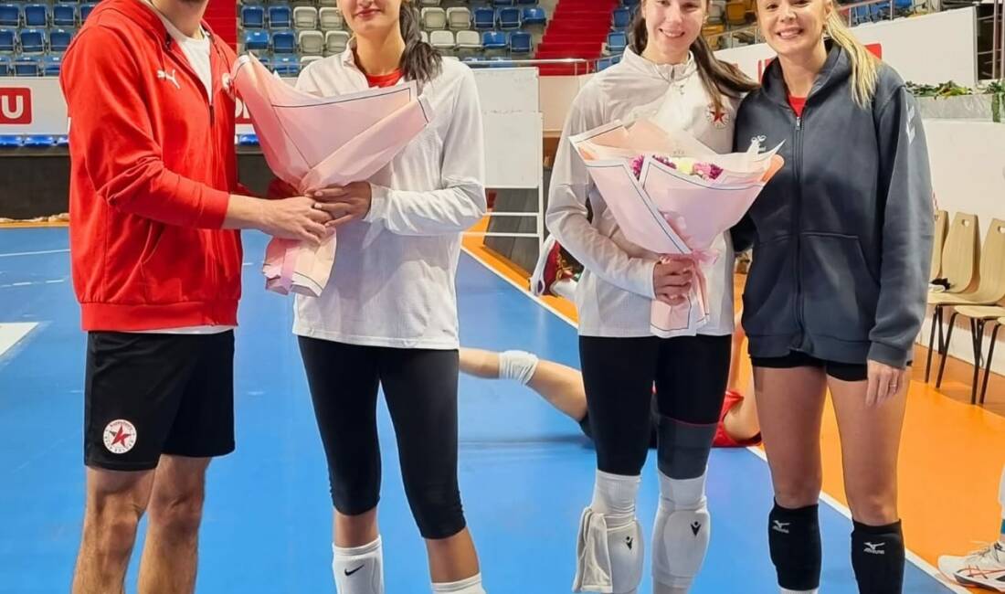 Kuzeyboru'dan oynayan iki oyuncu Ayşe Çürük ve Ege Melisa Bükmen,