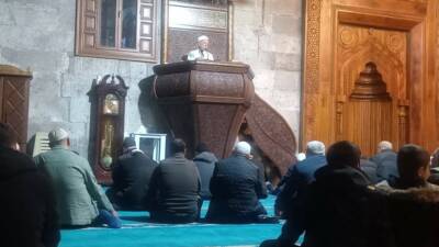 Aksaray İl Müftülüğü tarafından geleneksel hale getirilen “Ailece Camideyiz, Sabah