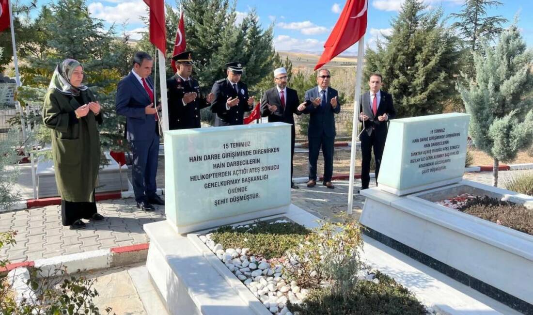 Sarıyahşi’de Kaymakam Engin Atilla, Belediye Başkanı Doğan Mutlu ve ilçe