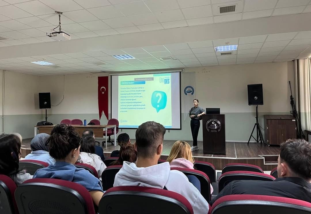 Aksaray Gençlik Merkezi, Aksaray Üniversitesi Spor Bilimleri Fakültesi Antrenörlük Bölümü