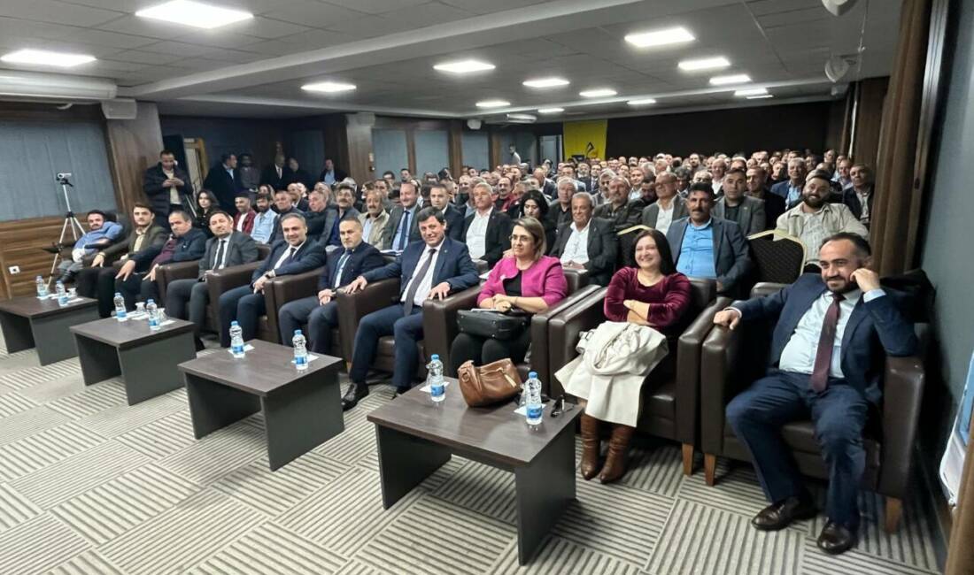 Aksaray Barosu Eğitim Seminerleri kapsamında düzenlenen Tebligat Hukuku eğitimi, avukatların