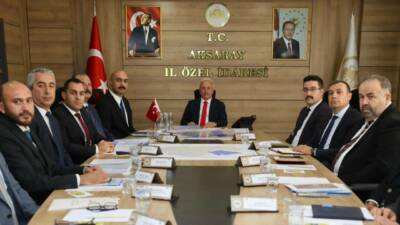 Aksaray Valisi Mehmet Ali Kumbuzoğlu, kent genelinde sunulan kamu hizmetlerini