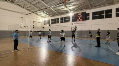 Aksaray İl Millî Eğitim Müdürlüğü tarafından düzenlenen “Öğretmenler Arası Voleybol