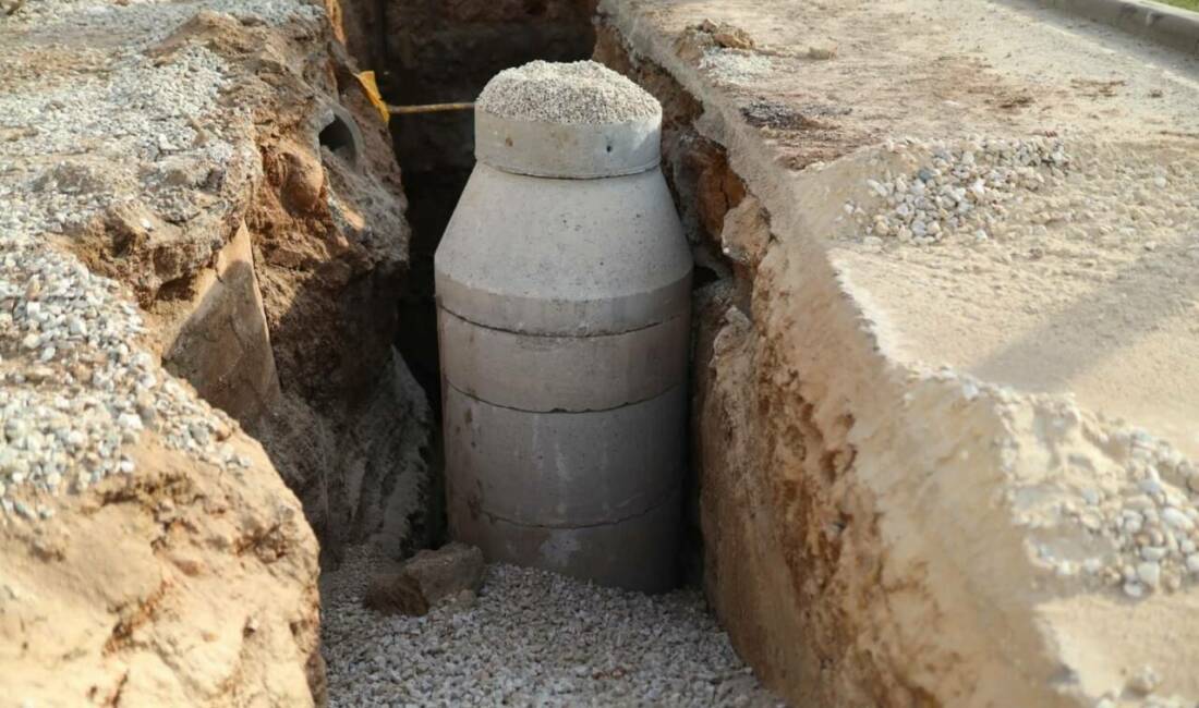 Aksaray Belediyesi, kentin farklı bölgelerinde yürüttüğü altyapı yatırımlarını planlı bir