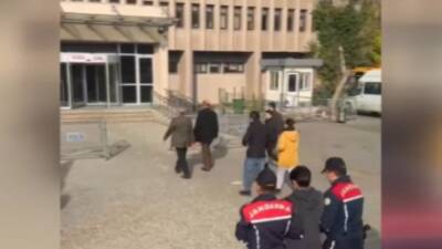 Ankara’da yaşanan olayda telefonda kendisini polis olarak tanıtarak yönlendirdiği kişinin