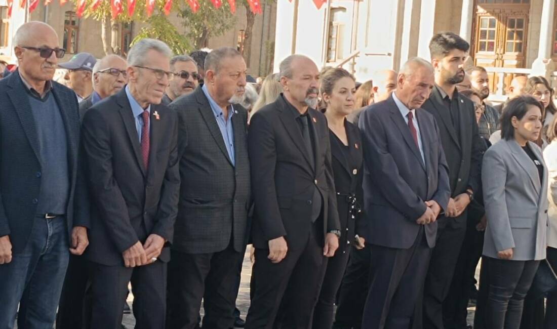 CHP Aksaray İl Başkanlığı, Atatürk’ün 87. ölüm yıldönümünde düzenlediği törende