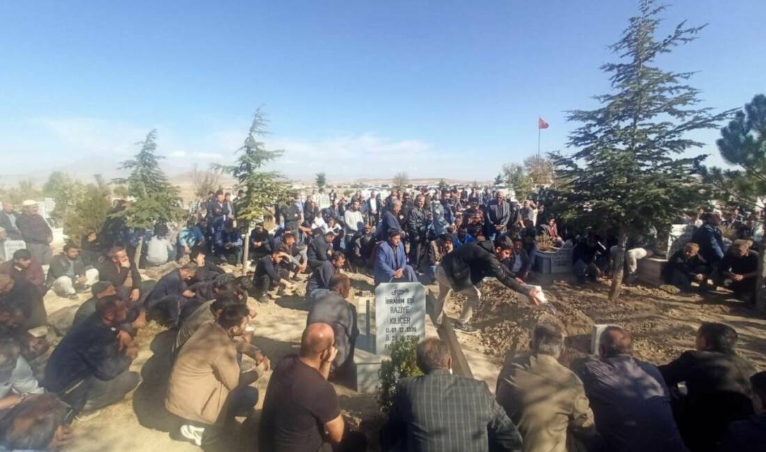 Eskil İlçe Milli Eğitim Müdürü olarak görev yapan  İbrahim Kılıçer,