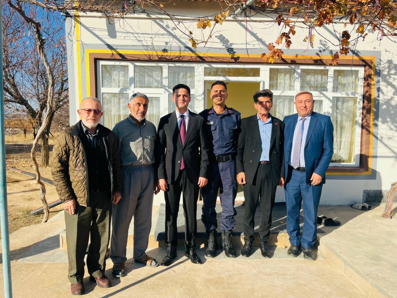 Bozcamahmut Yaylası’nda gerçekleşen ziyarette Eskil Kaymakamı Taha Soydaş, ilgili kurum