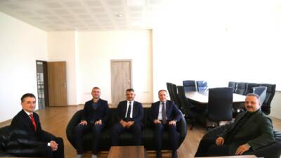 Aksaray Üniversitesi (ASÜ) Rektörü Prof. Dr. Alpay Arıbaş, Bilgisayar ve