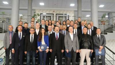“Dünyanın En Etkili Bilim İnsanları 2025” listesinde ve Türkiye’nin en